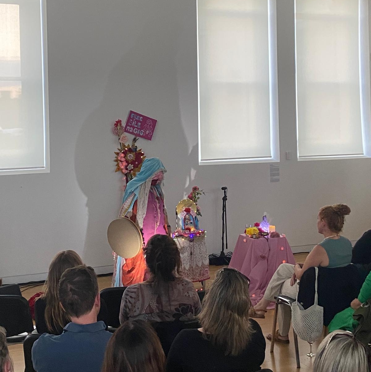 Dee Mulrooney – A Live Ritual Performance at Luan Gallery