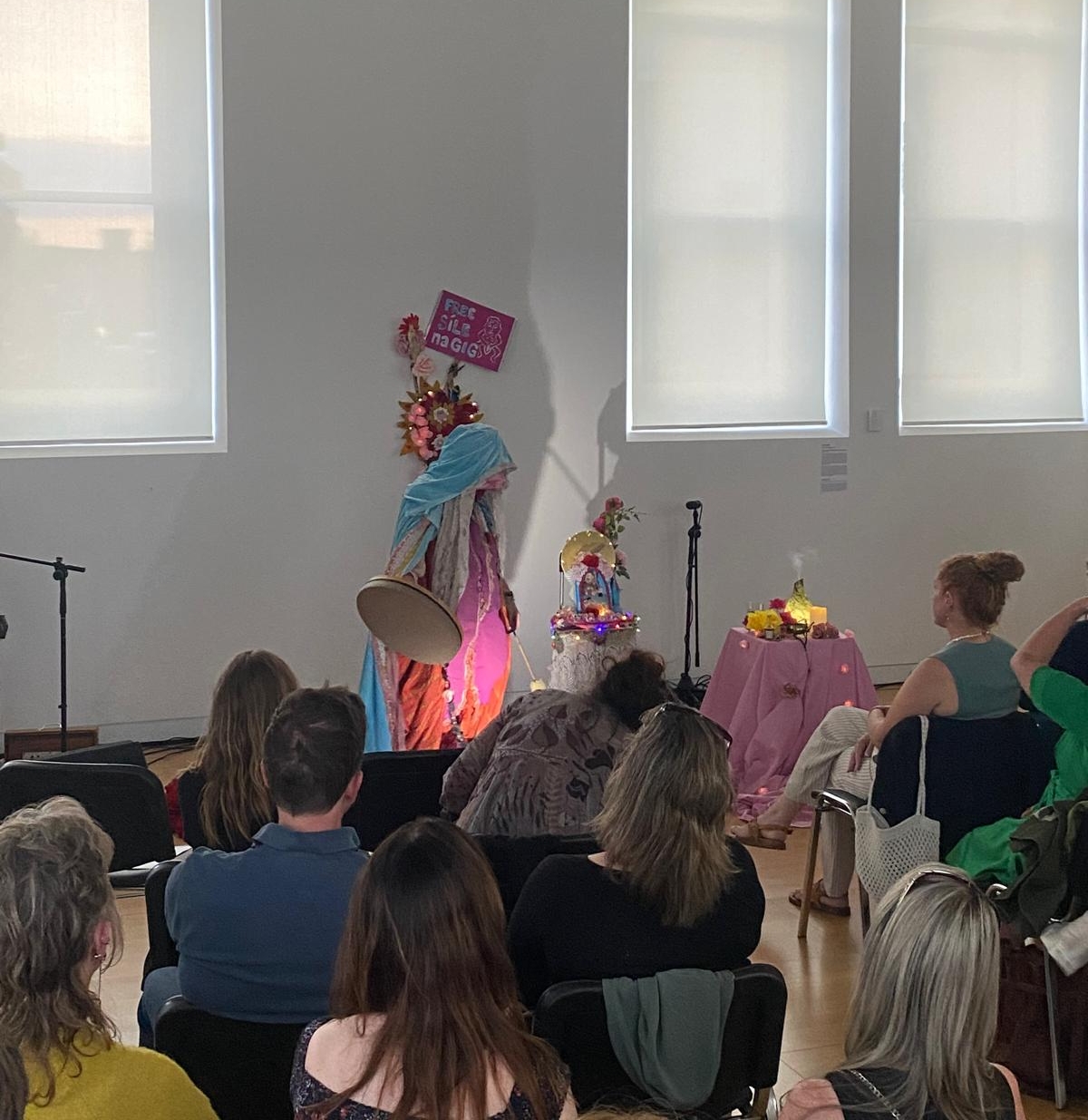 Dee Mulrooney Premiered “The State of Her” – A Live Ritual Performance at Luan Gallery, Athlone