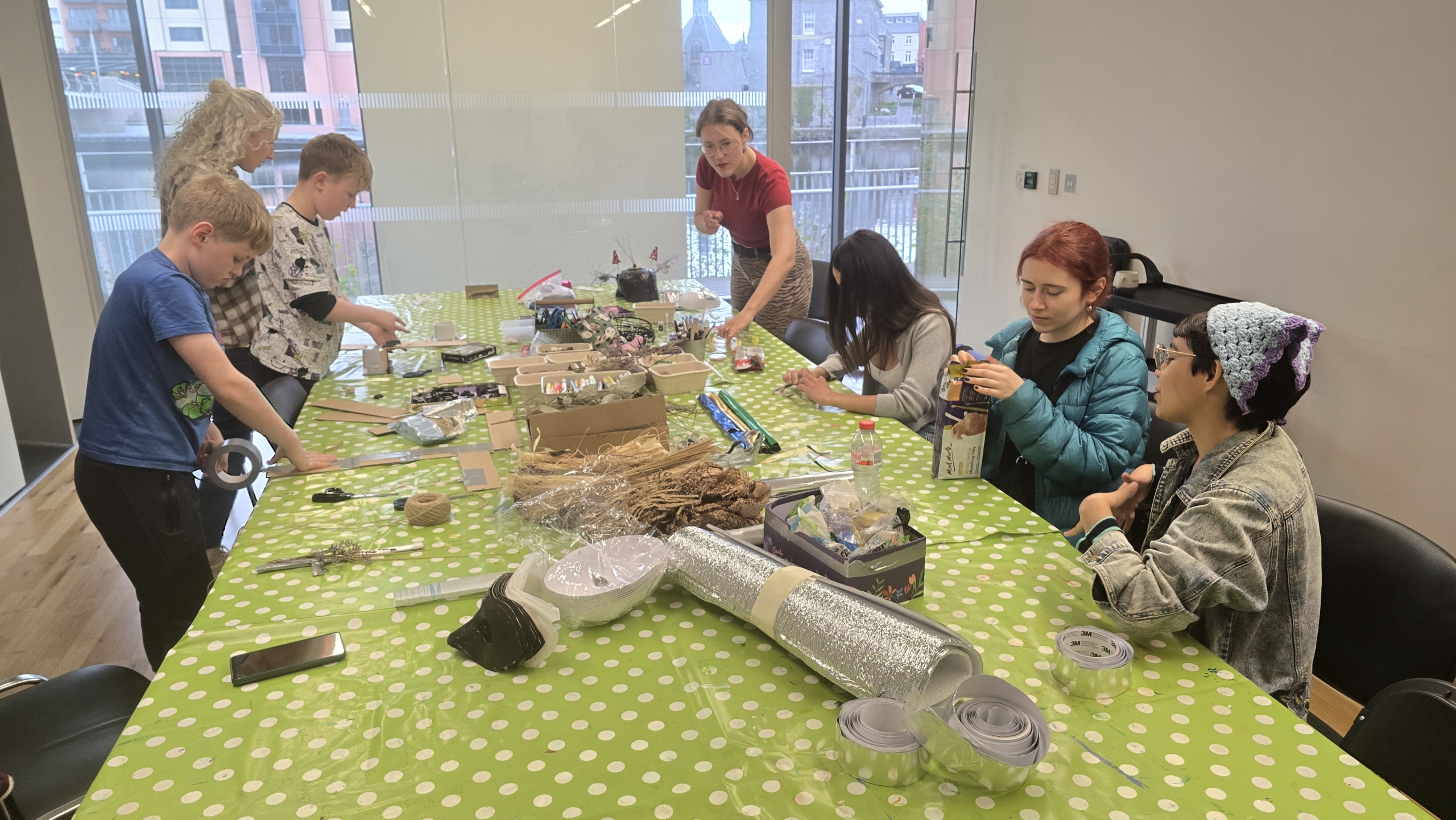 "Forging the future" drop-in workshop at Luan Gallery - participants children and young people crafting