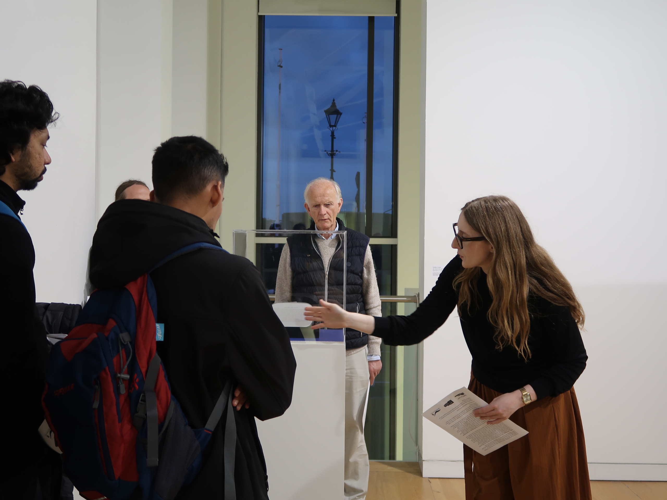 Curator's tour of the exhibition "System Arming" at Luan Gallery on Culture Night - person showing